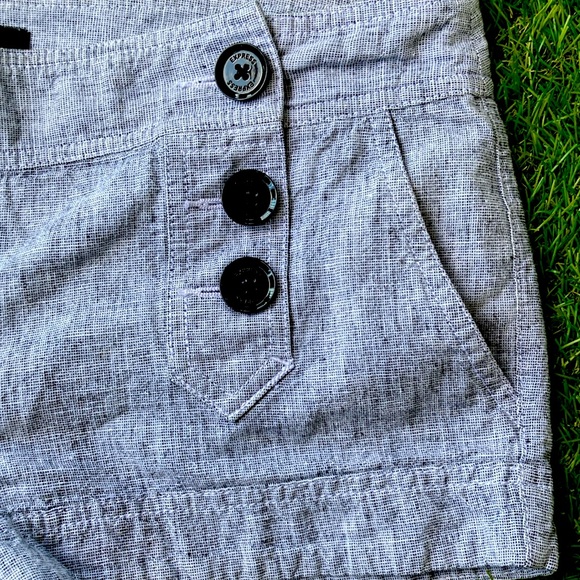 Express Sailor Style Button Up Shorts - Cuff Hem Linen & Cotton sz 6 grey - Picture 2 of 4